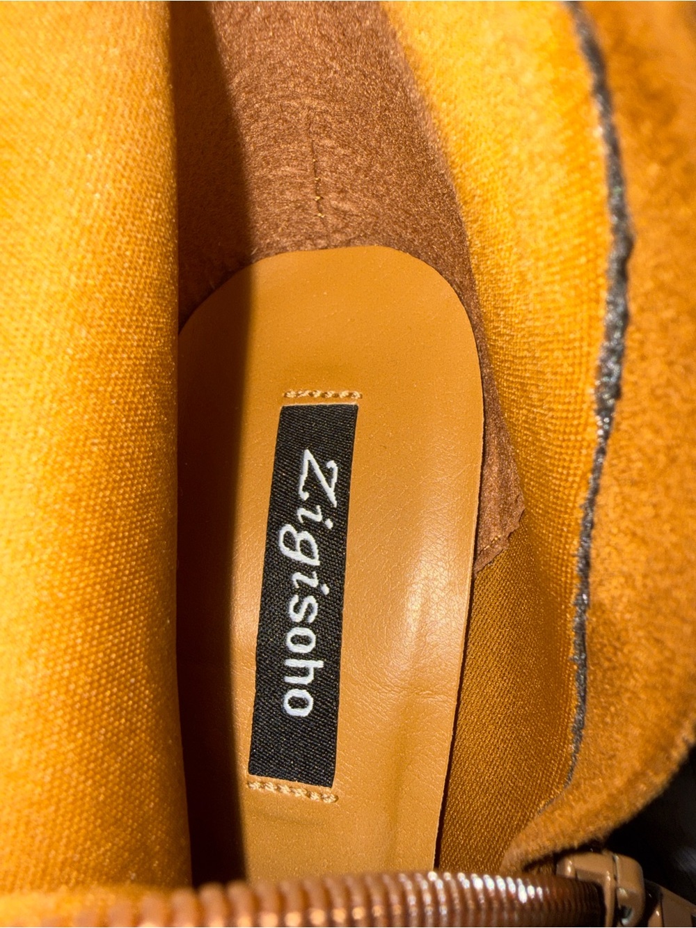 Women’s Suede Slouchy Pointed-Toe Mid-Heel Boots in Mustard New Without Box - Picture 6 of 7
